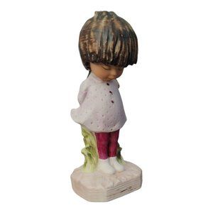 Vintage Moppets 1971 Fran Mar - Girl With Flower Behind Her - 6” Figurine